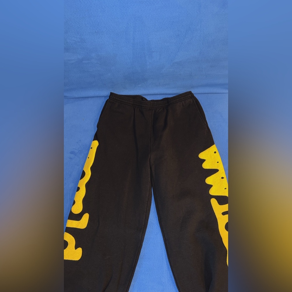 SP5DER SWEATS 

BELUGA DROP!!

*PURCHASED THROUGH KINGSPIDER.CO*